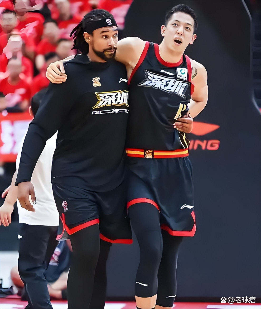 包含深圳男篮训练开放日，集结日队长鼓劲引欢呼，足总杯在即，控场能力受关注的词条
